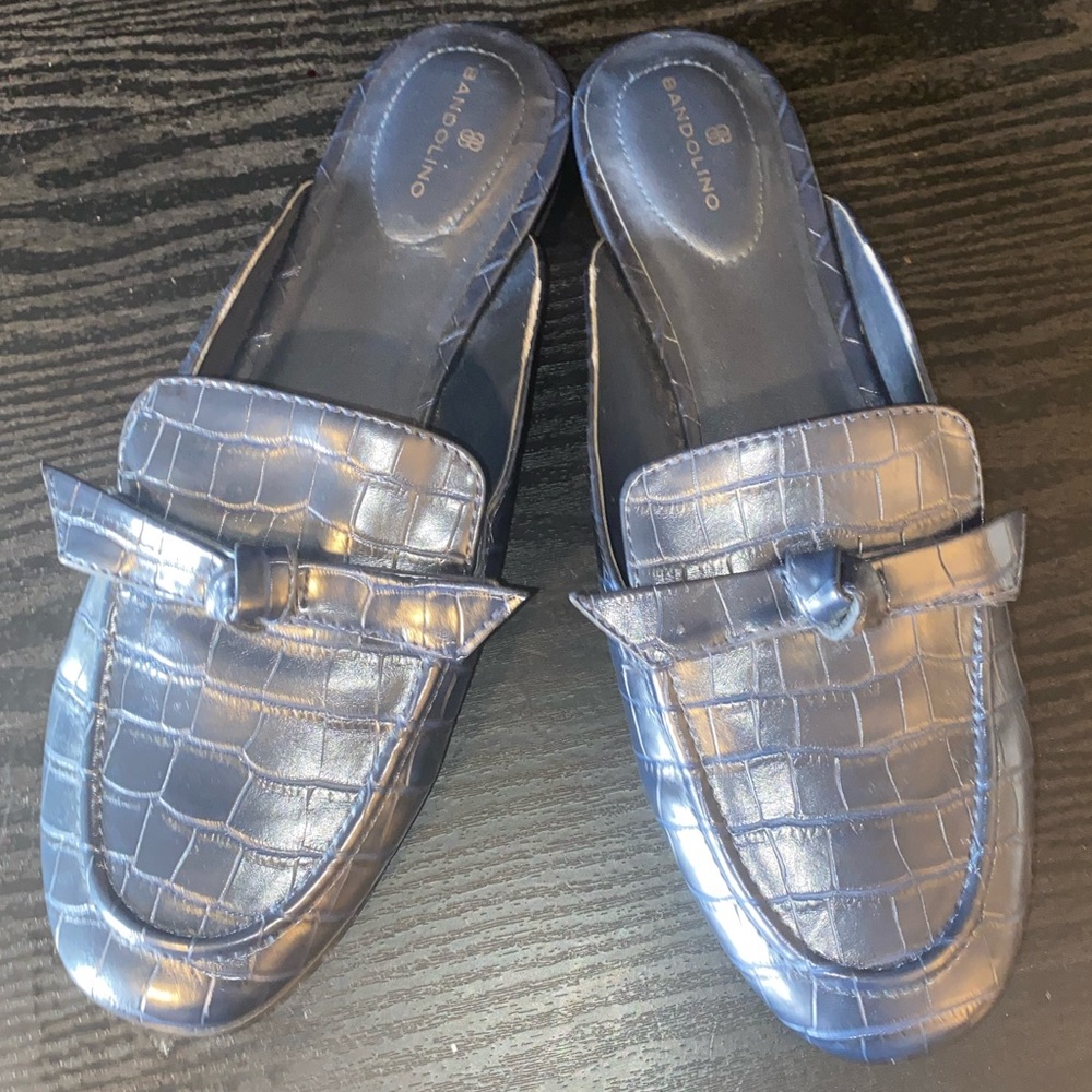 Bandolino Backless Mule Loafer in Navy Blue Croc Faux Leather